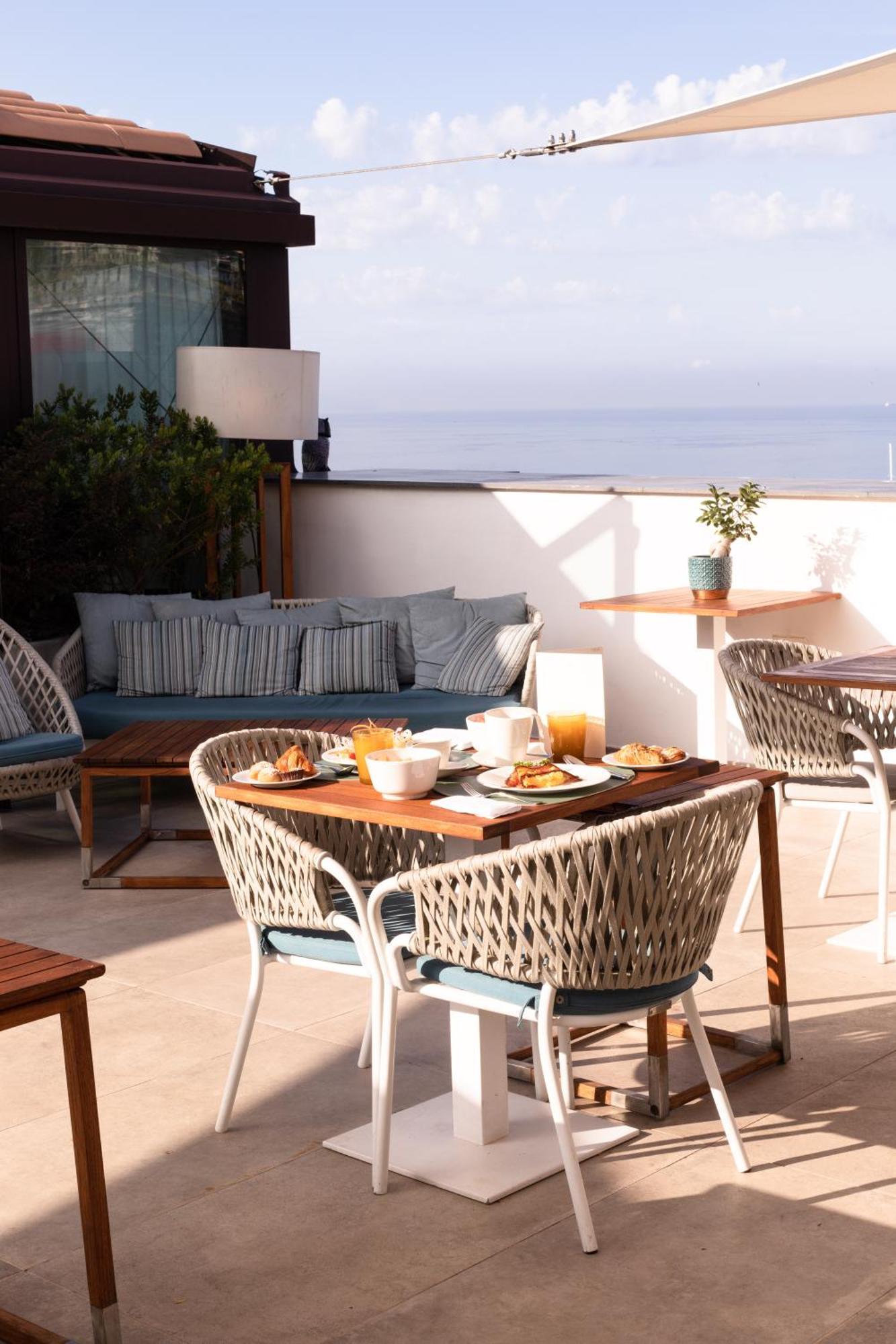 De Bonart Naples, Curio Collection By Hilton Hotel Ngoại thất bức ảnh