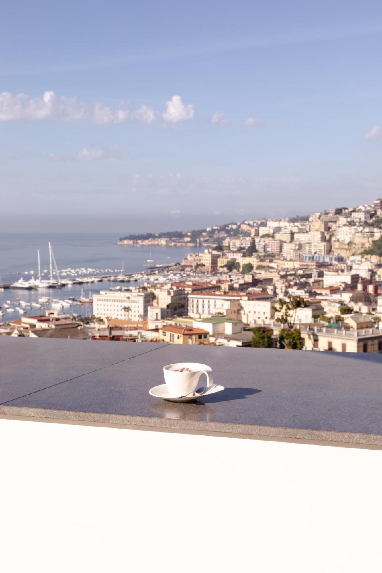 De Bonart Naples, Curio Collection By Hilton Hotel Ngoại thất bức ảnh