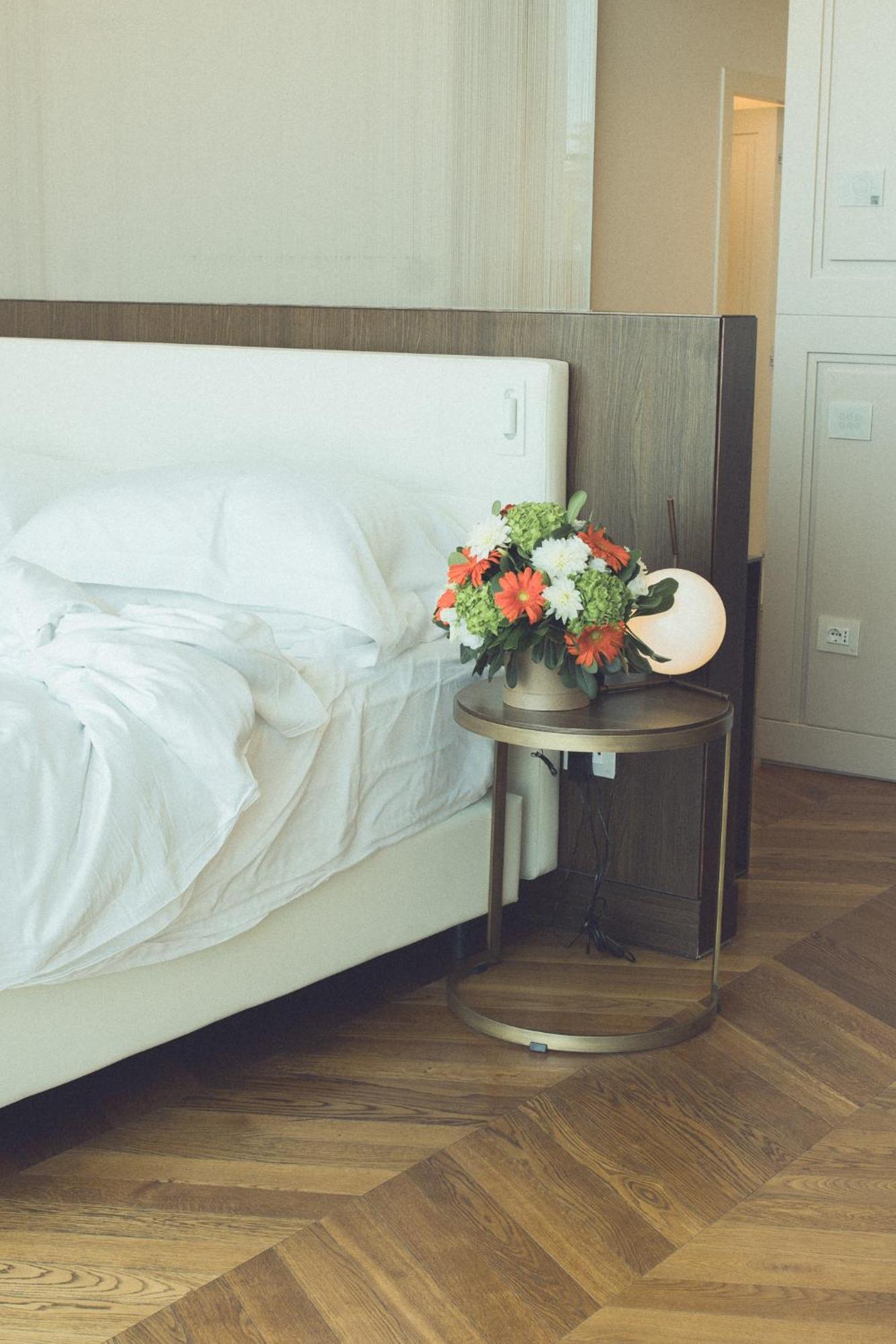 De Bonart Naples, Curio Collection By Hilton Hotel Ngoại thất bức ảnh