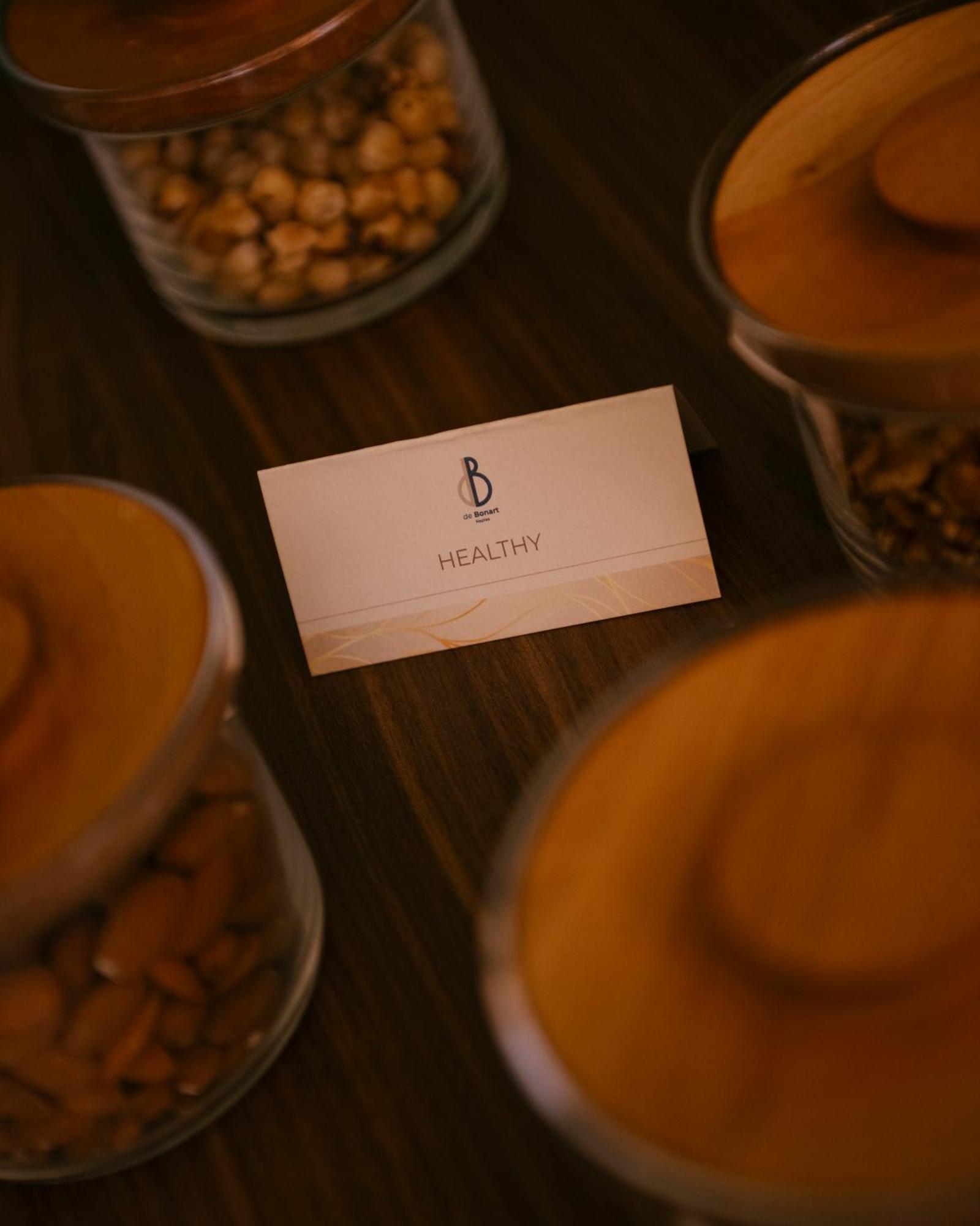 De Bonart Naples, Curio Collection By Hilton Hotel Ngoại thất bức ảnh